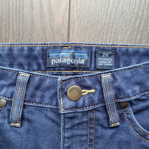 ❌️SOLD❌️Patagonia Organic Cotton Straight Leg Jeans - Picture 6 of 12
